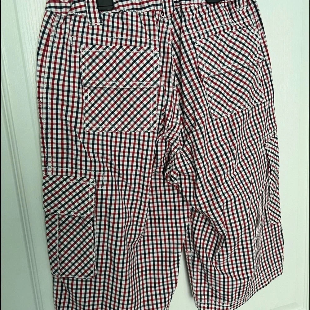 Hanna cargo capris shorts, size 150 (12Y), new w/tags